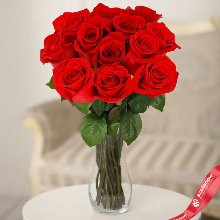 Фото 1: 11 красных роз высшего сорта. Сервис доставки цветов AzaliaNow