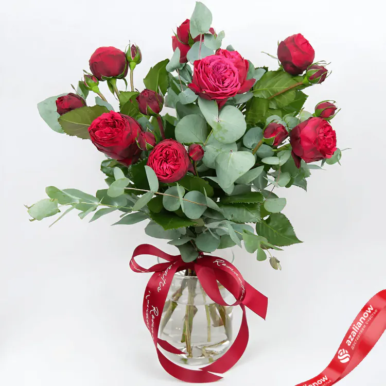 Фото 3: 5 красных кустовых пионовидных роз. Сервис доставки цветов AzaliaNow