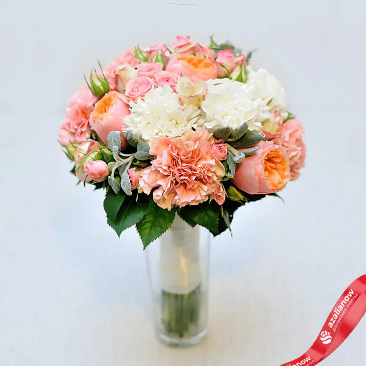 Фото 3: Букет невесты с пионовидными розами. Сервис доставки цветов AzaliaNow