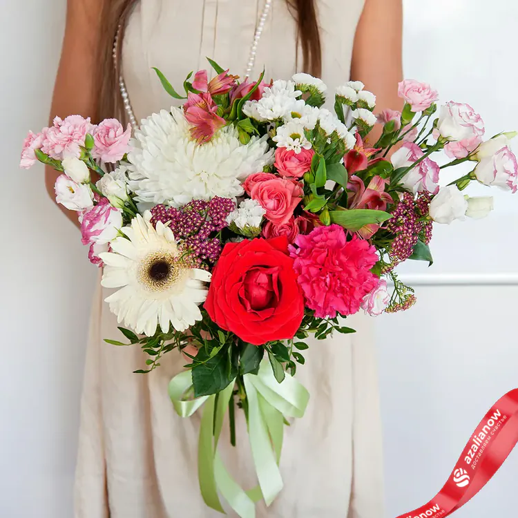 Фото 3: Букет из ярких цветов. Сервис доставки цветов AzaliaNow