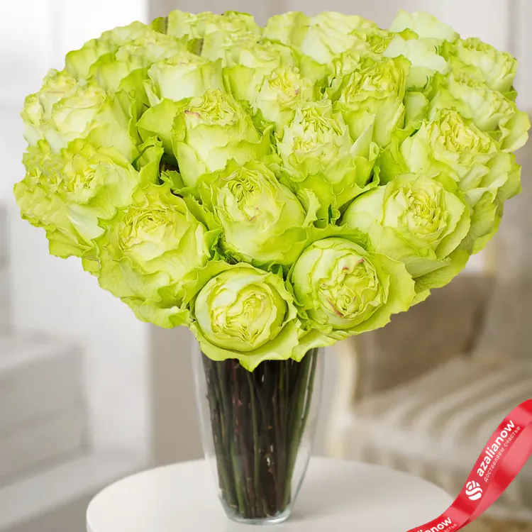 Фото 1: 15 зеленых пионовидных роз. Сервис доставки цветов AzaliaNow