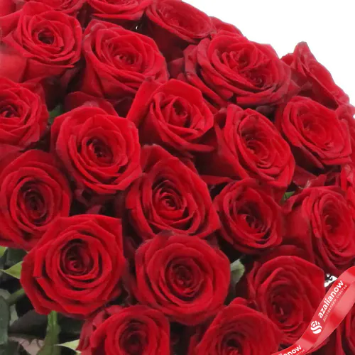 Фото 1: 35 красных роз без упаковки. Сервис доставки цветов AzaliaNow